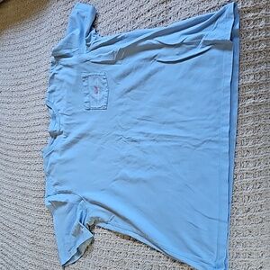 Vineyard vines tee, size M